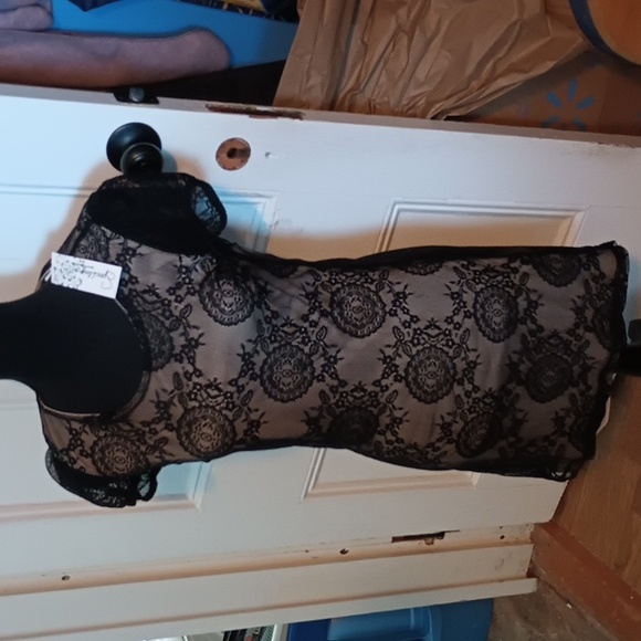 New Black Lace Dress by Speechless Size Medium - Picture 1 of 7